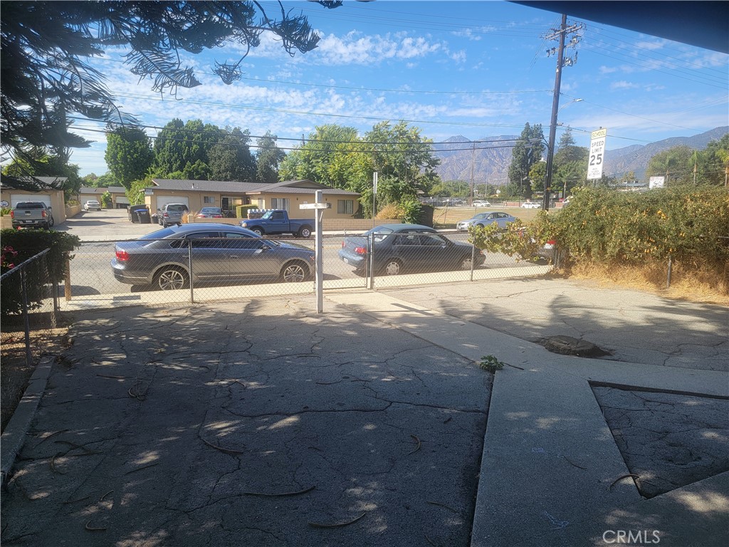 2024 Mountain Avenue