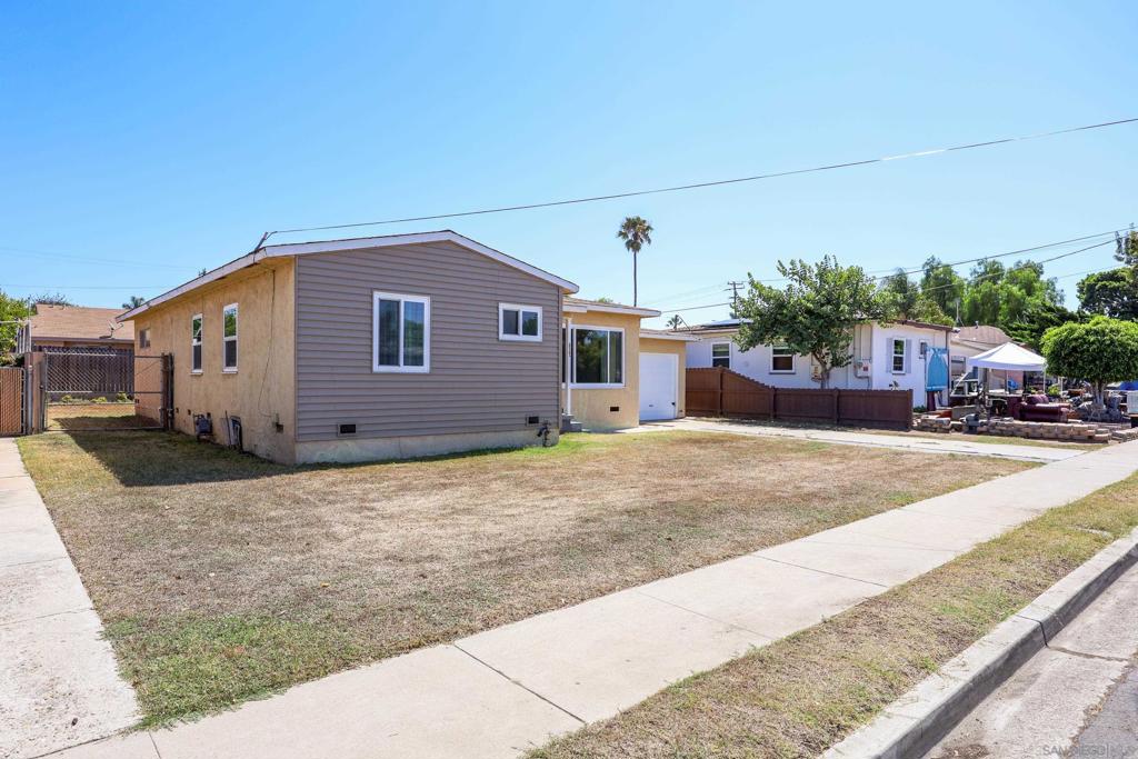 587 Jefferson Ave