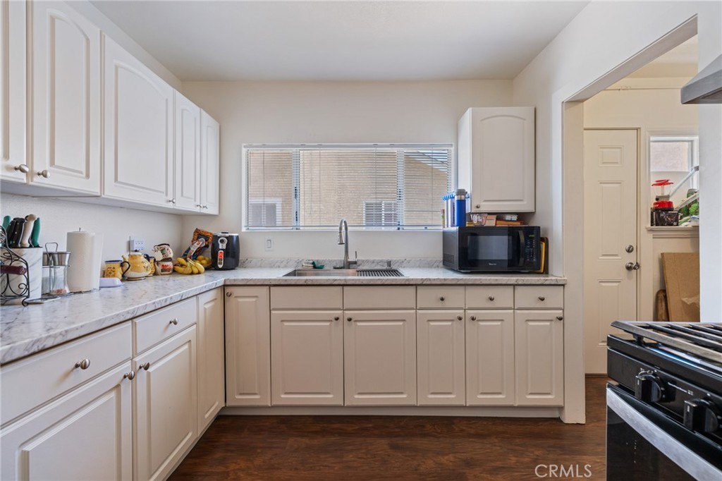 228 S 4th Street