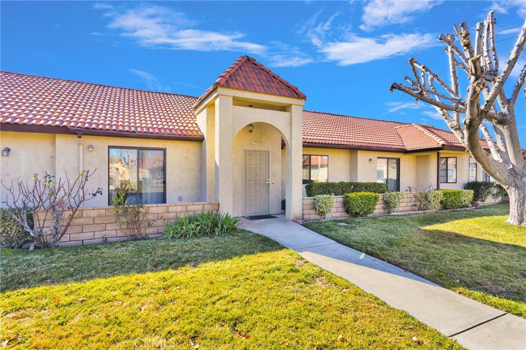 19228 Cottonwood Drive