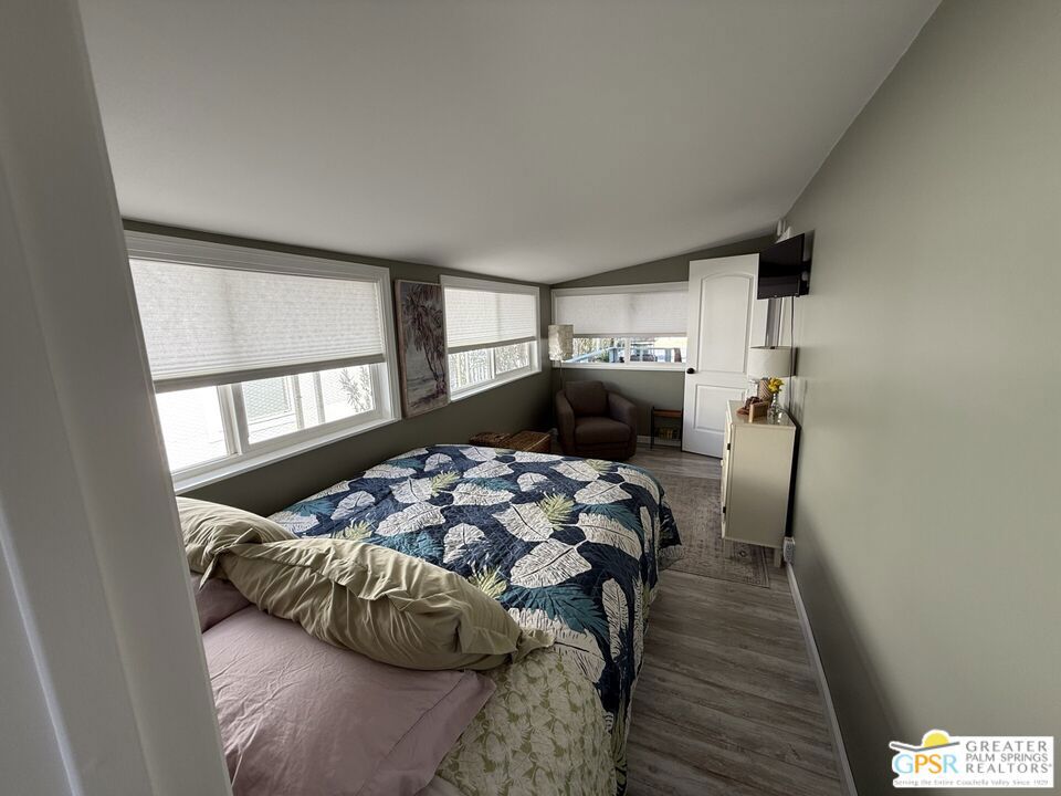 Hidden Springs - Manufactured In Park