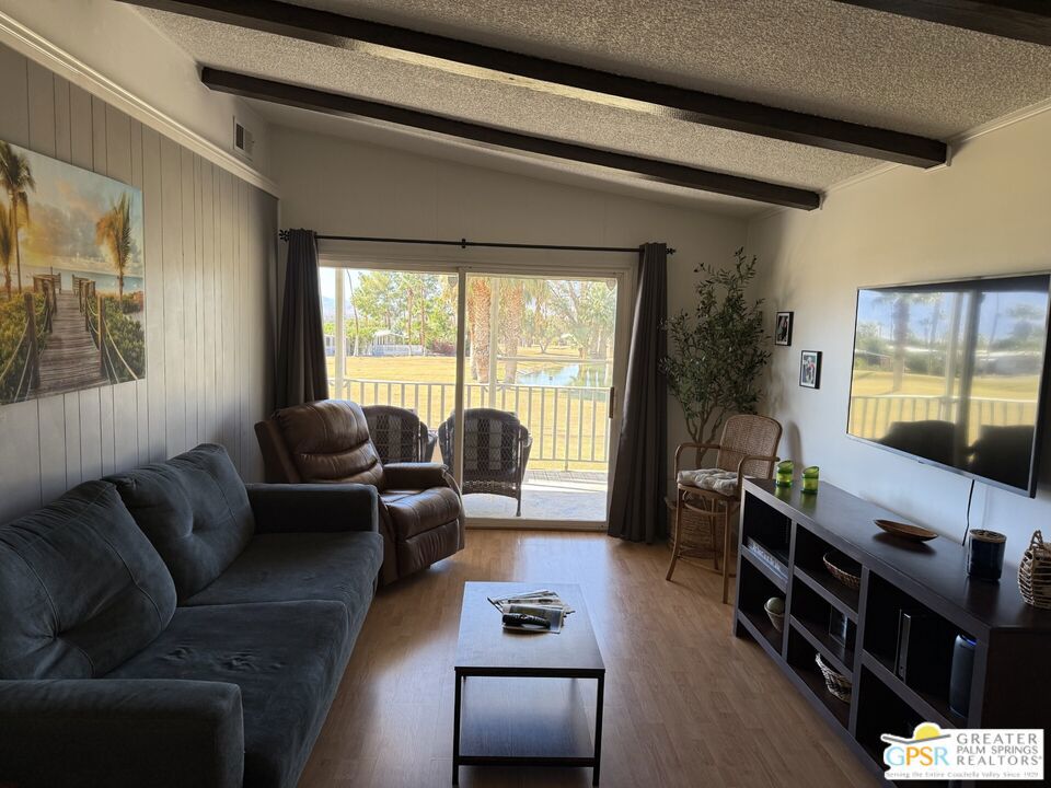 Hidden Springs - Manufactured In Park