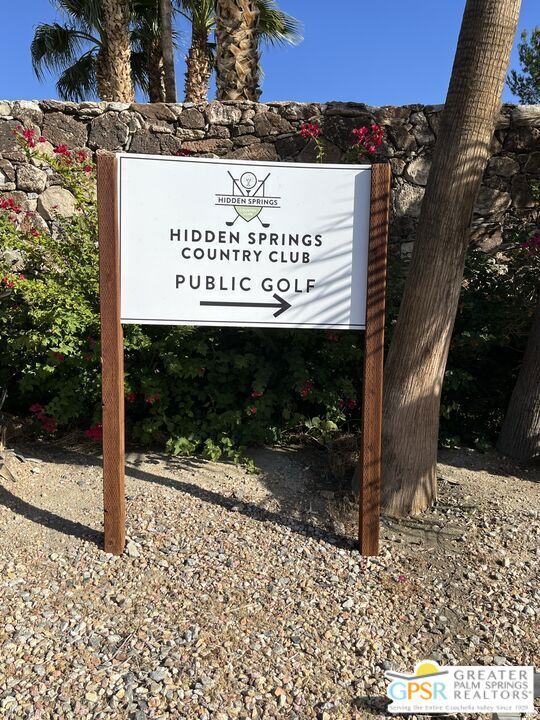 Hidden Springs - Manufactured In Park