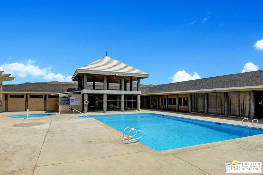 Hidden Springs - Manufactured In Park