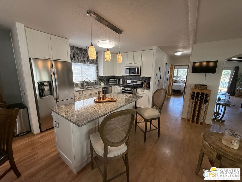 Hidden Springs - Manufactured In Park