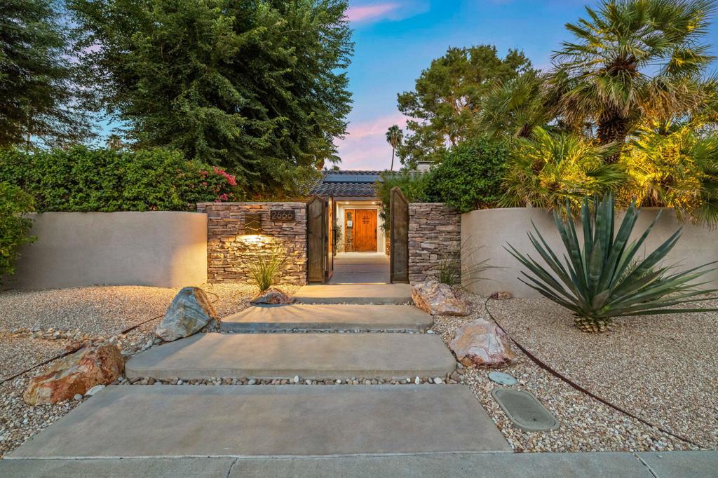 Indian Canyons - Residential