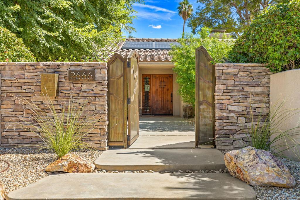 Indian Canyons - Residential