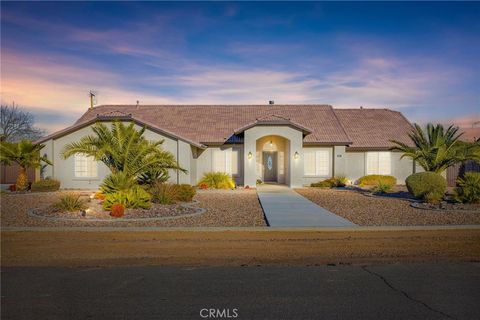 14305 Bochee Apple Valley CA 92307