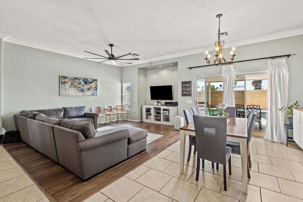 La Pasada - Residential