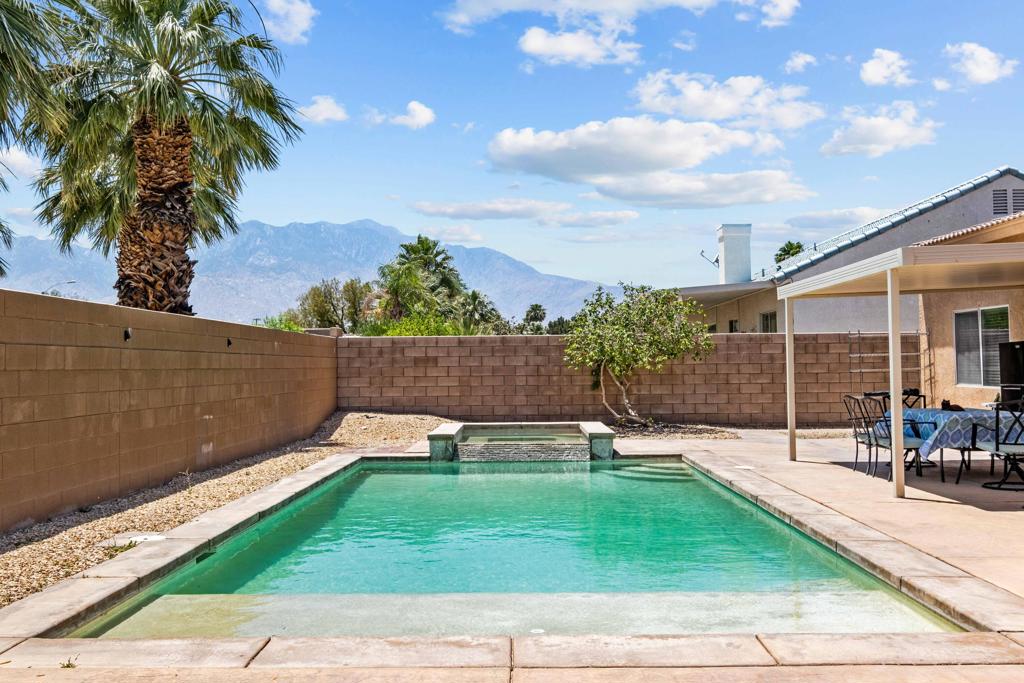 La Pasada - Residential