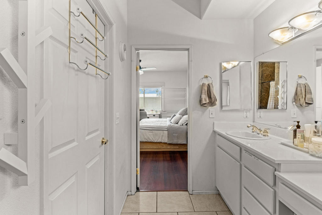 La Pasada - Residential