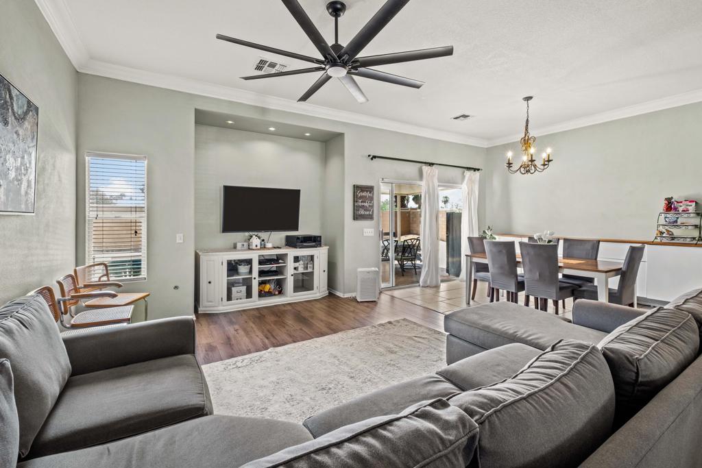 La Pasada - Residential