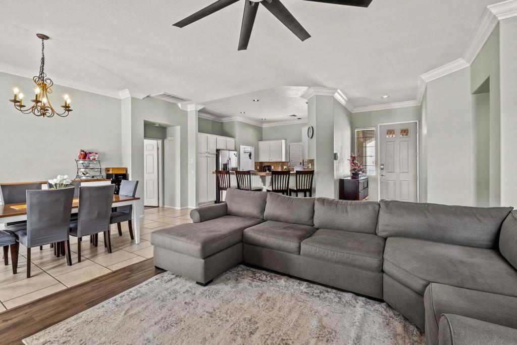 La Pasada - Residential