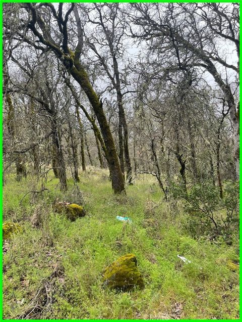 15652 Highland Avenue Clearlake CA 95422