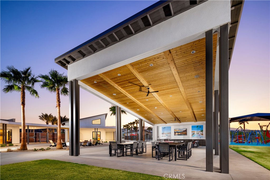 Stella University Park - Residential