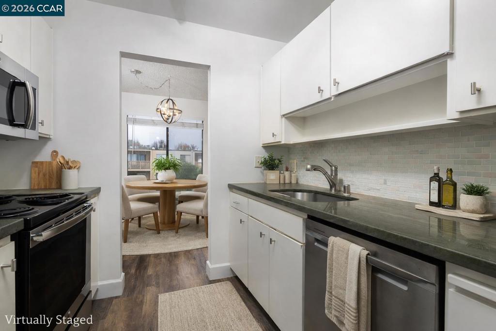 340 N Civic Dr 503