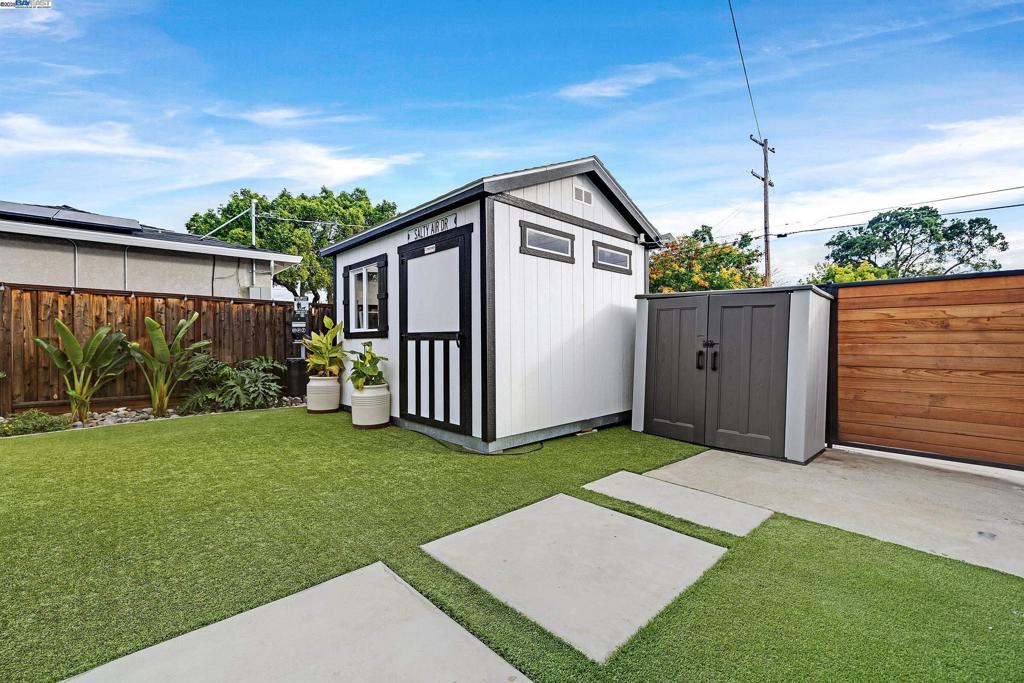 JENSEN TRACT - Residential