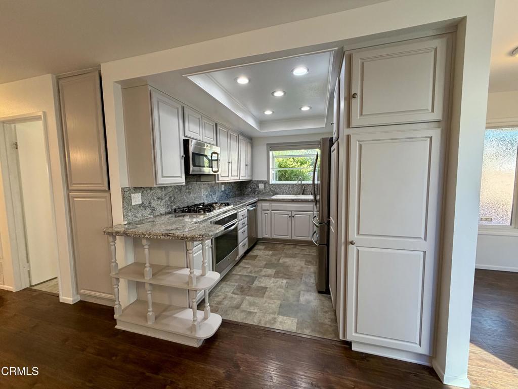 Laurelwood Homes - 2715 - Residential Lease