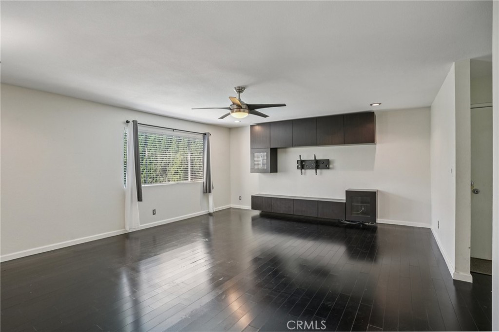 3939 N Virginia Road 216