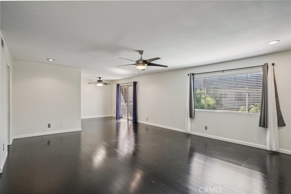 3939 N Virginia Road 216
