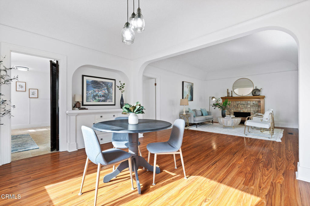 1255 N Dominion Avenue