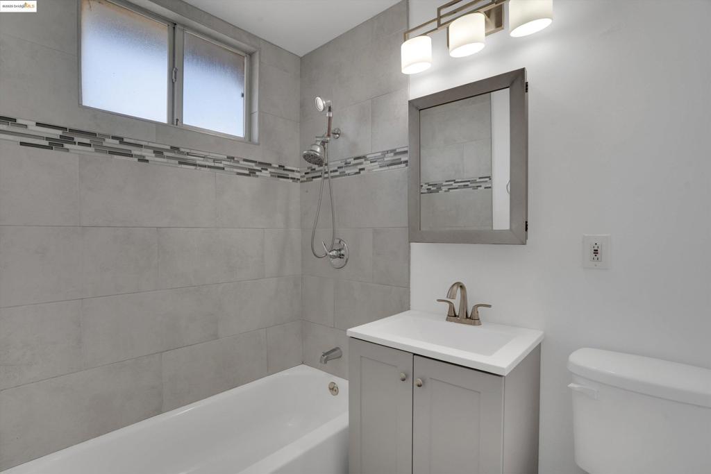 ANTIOCH - Residential