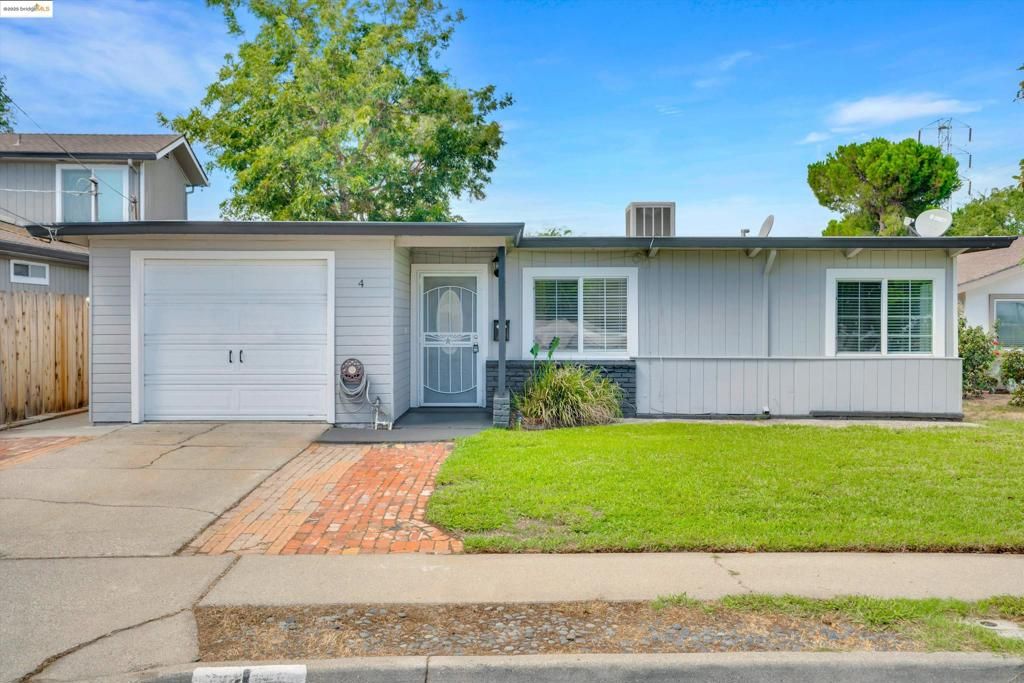 Photo of 4 Wightman Ct, Antioch, CA 94509 (MLS # 41119497)