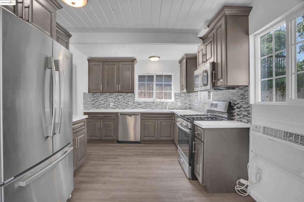 ANTIOCH - Residential