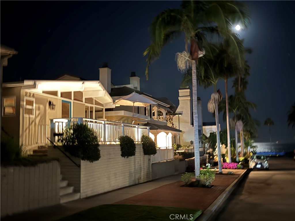 Corona del Mar South of PCH (CDMS) - Residential Lease