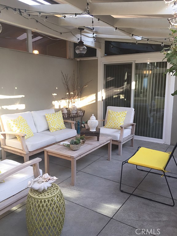 Corona del Mar South of PCH (CDMS) - Residential Lease