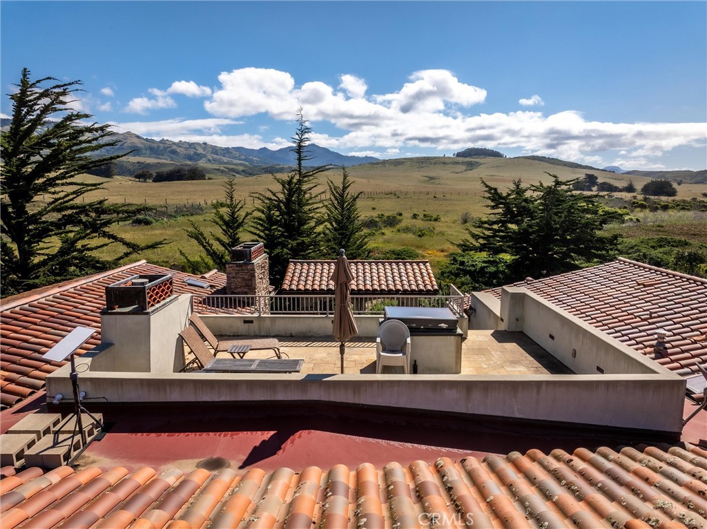 295 Via Piedras Blancas