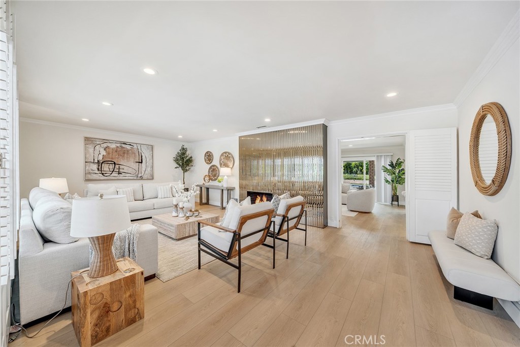 1771 Oakwood
