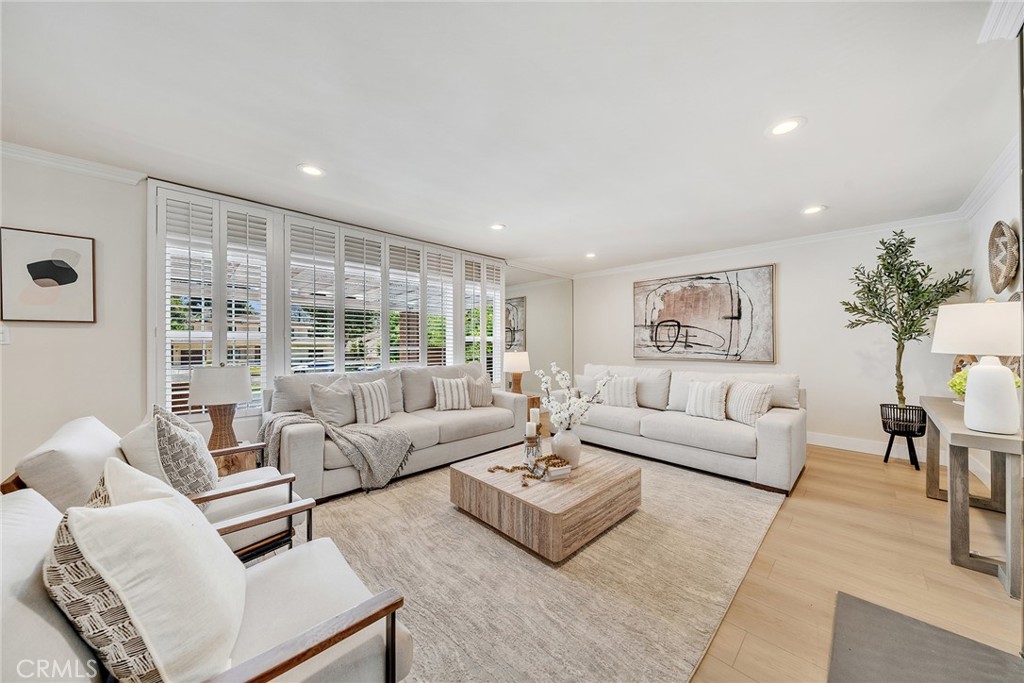 1771 Oakwood
