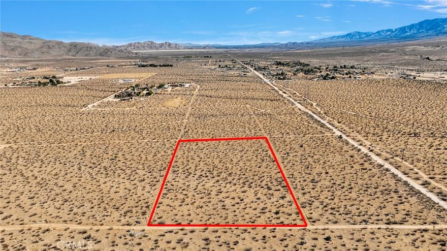 Vacant land with tremendous views in County Apple Valley. Located off of paved Milpas Dr, this parcel lies in an area known for vast blue sky and mountain views with the ability to spread out and have the ranch of your dreams. With FIVE ACRES of land, this parcel has plenty of space for a custom home, and other amenities such as equestrian, RV garage, gardens, orchard, and livestock. Property measures 330' x 614' x 331' and spans the block between Lagartijo and Calliandra. Other custom homes and developed ranches in the area. Take the drive and enjoy the views and serenity this area has to offer.