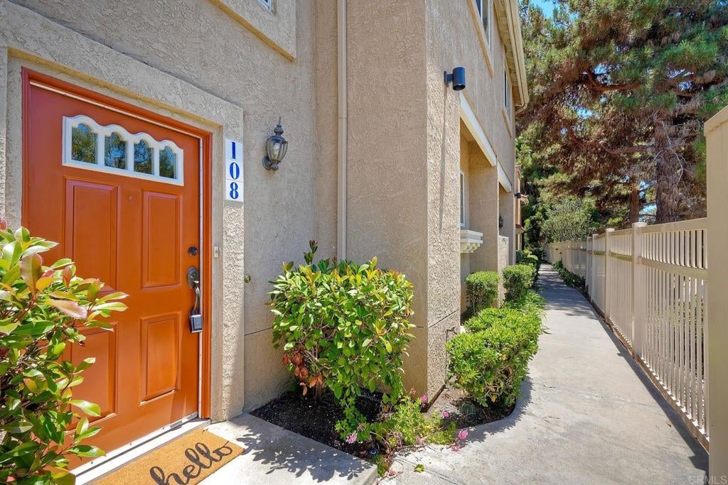 7747 Caminito Monarca 108, Carlsbad CA 92009