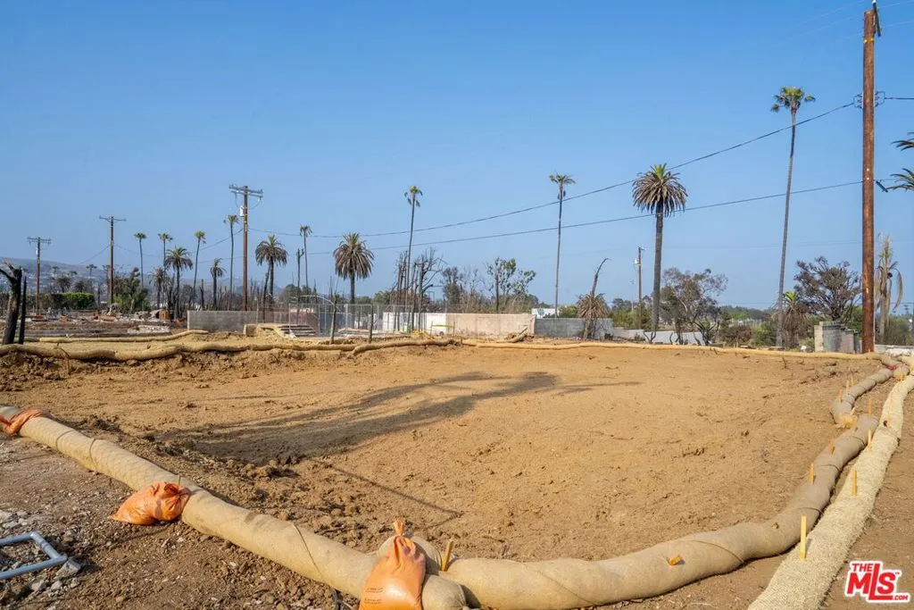 Pacific Palisades, California 90272, United States, ,Land,Active,172570