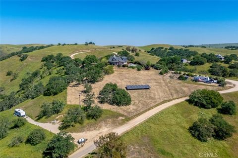 Tiny photo for 5650 El Pharo Drive Dr, Paso Robles, CA 93446 (MLS # SC26052358)