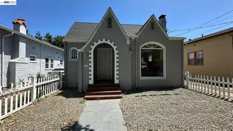 MLS: 41133361