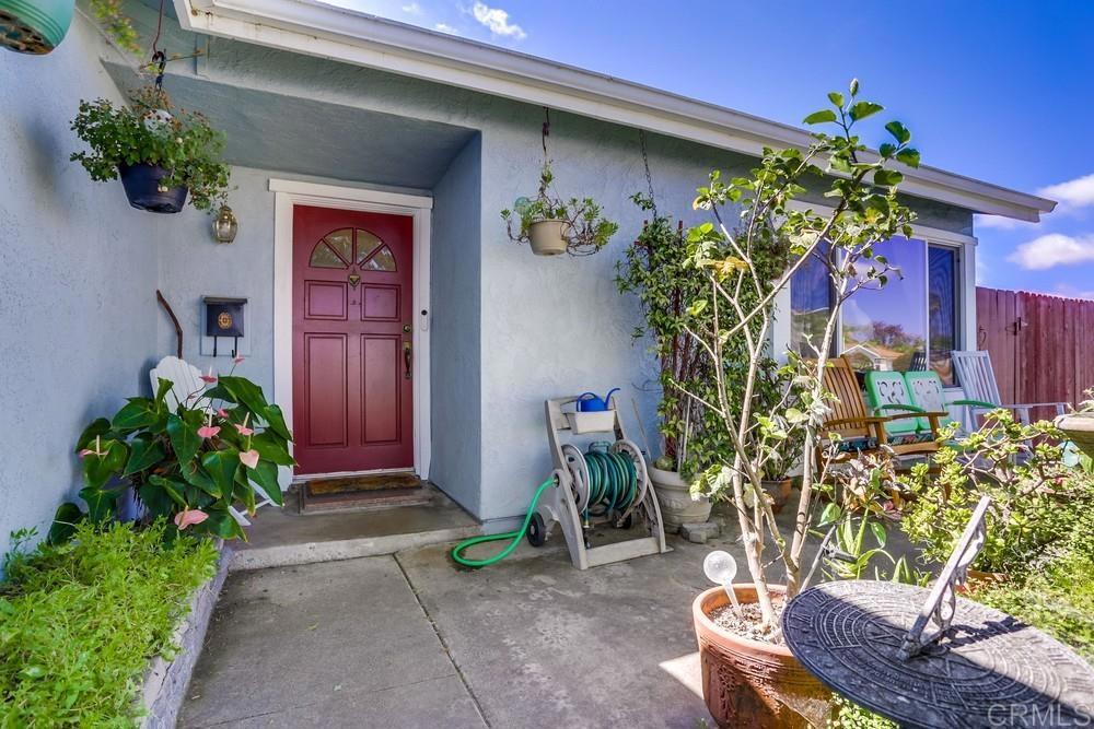 10422 Londonderry Avenue