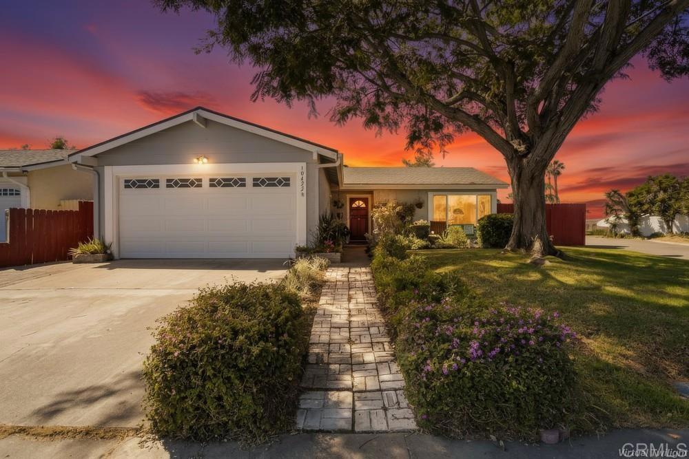 10422 Londonderry Avenue