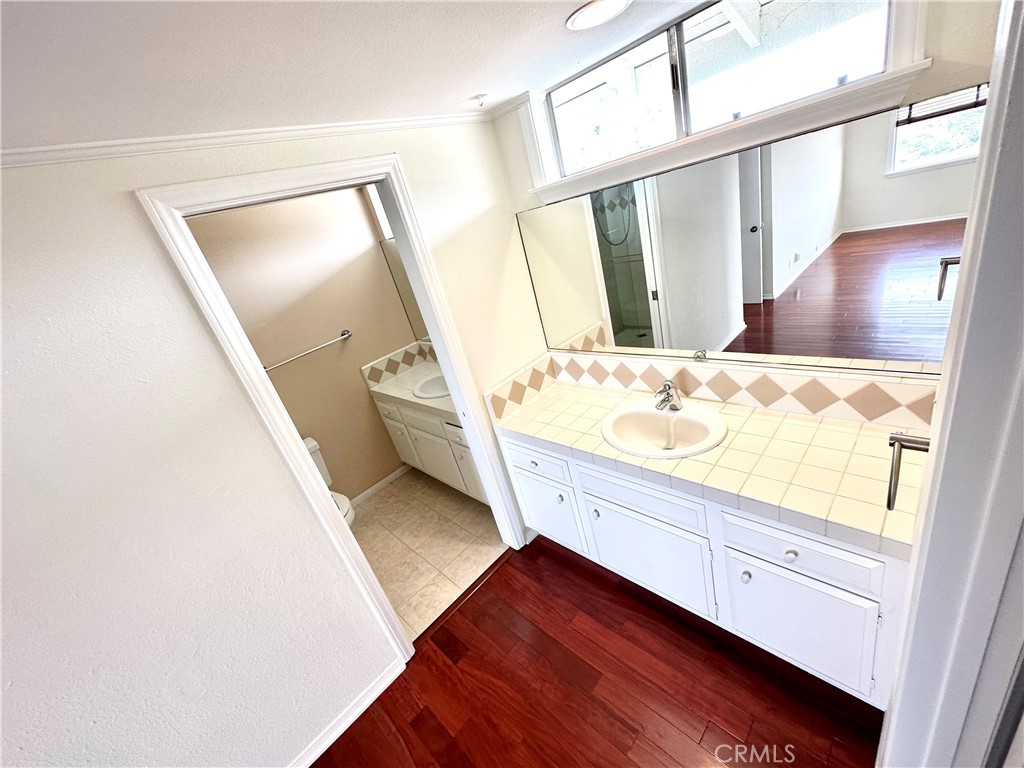 Shores (SH) - Residential Lease