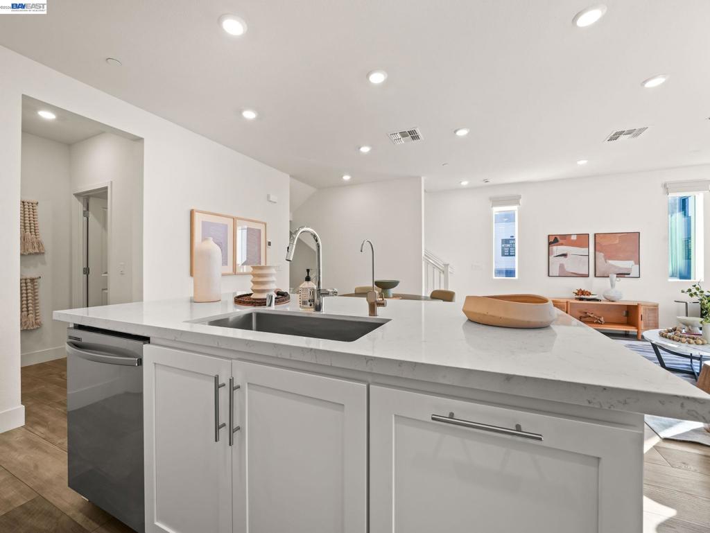 3265 Internet Cmn 1000