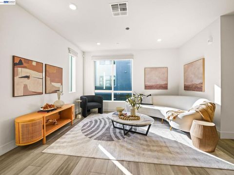 Photo of 3265 Internet Cmn Cmn #1000, Fremont, CA 94538 (MLS # 41127884)