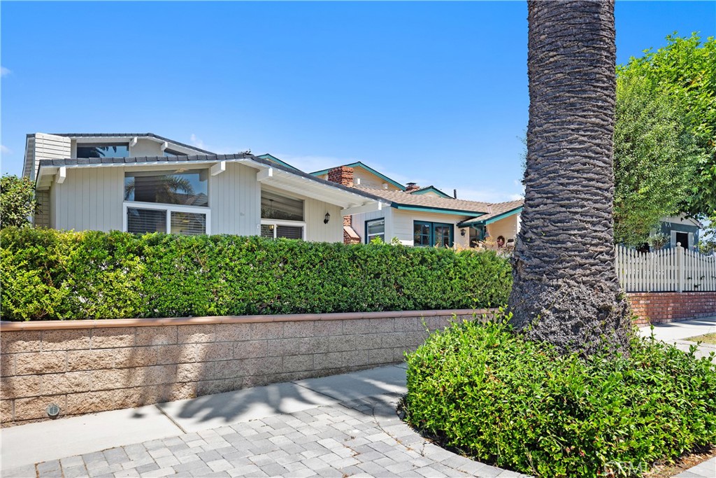717 Marguerite Avenue