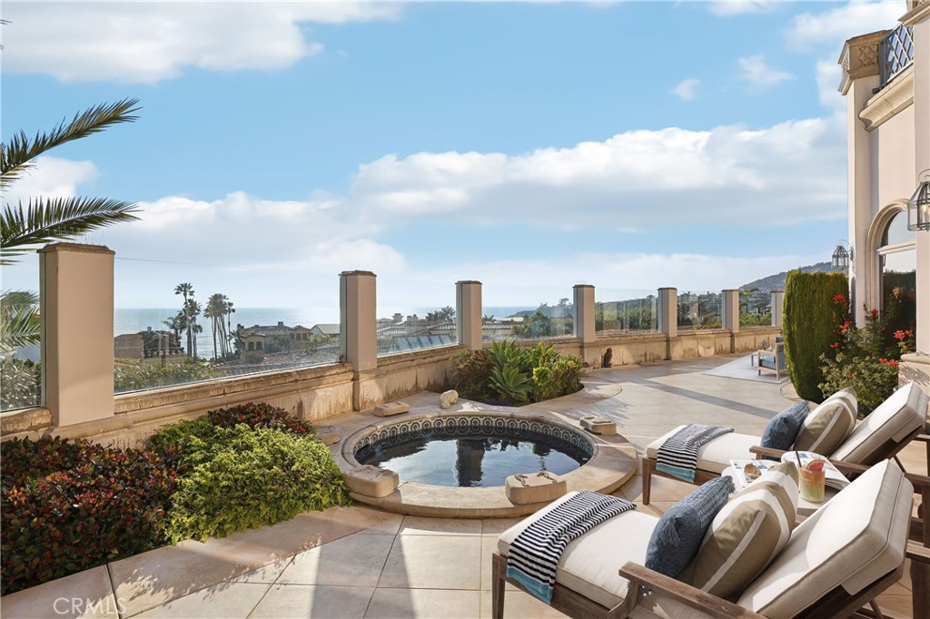 Ritz Cove (RC) - Residential Lease