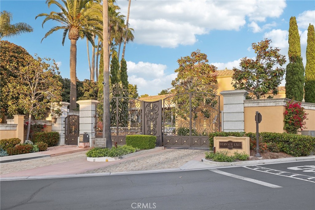 Ritz Cove (RC) - Residential Lease