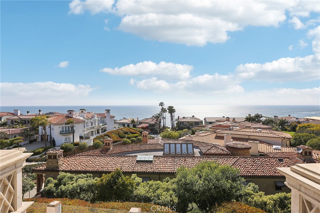 Ritz Cove (RC) - Residential Lease