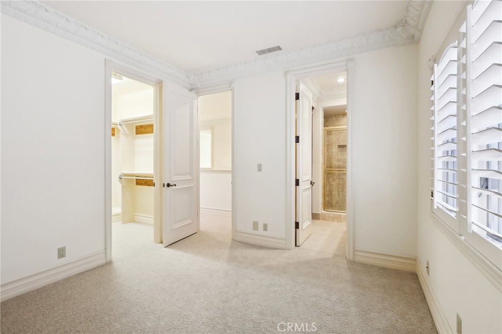 Ritz Cove (RC) - Residential Lease