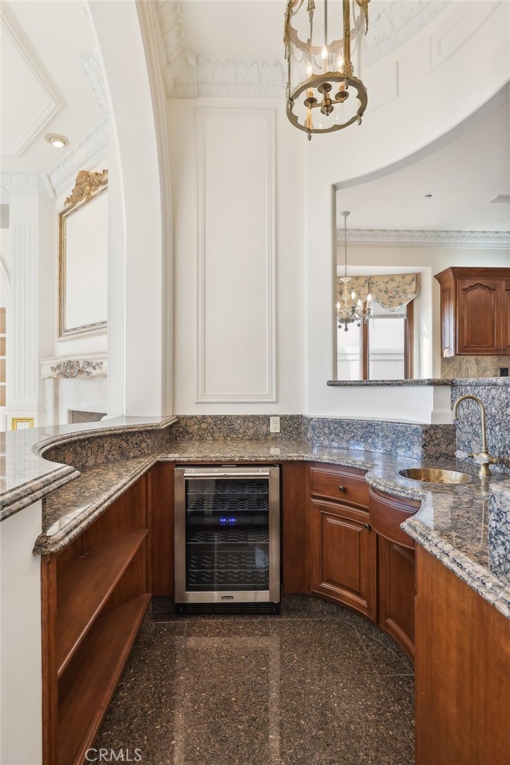 Ritz Cove (RC) - Residential Lease