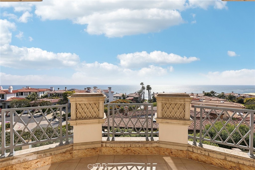 Ritz Cove (RC) - Residential Lease